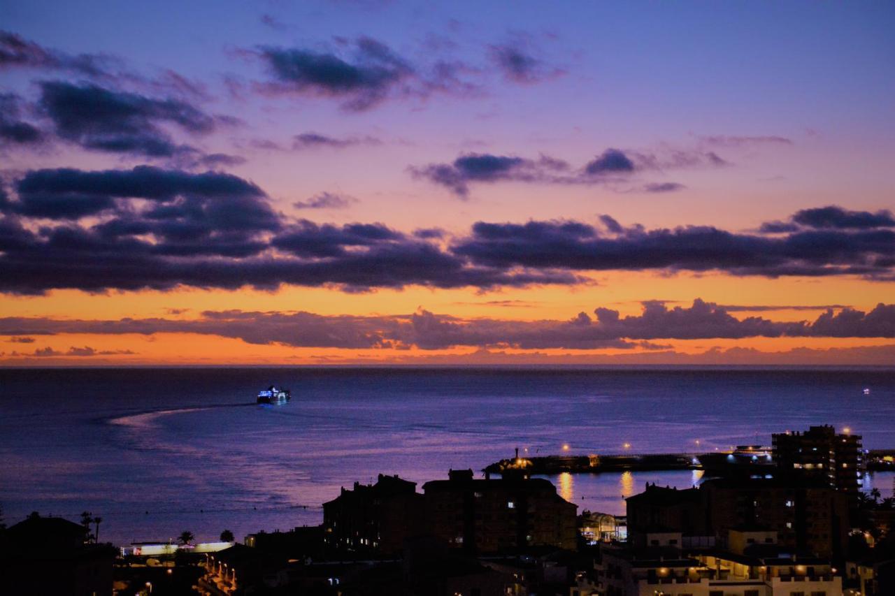 Oceanview Cristianos Апартаменты